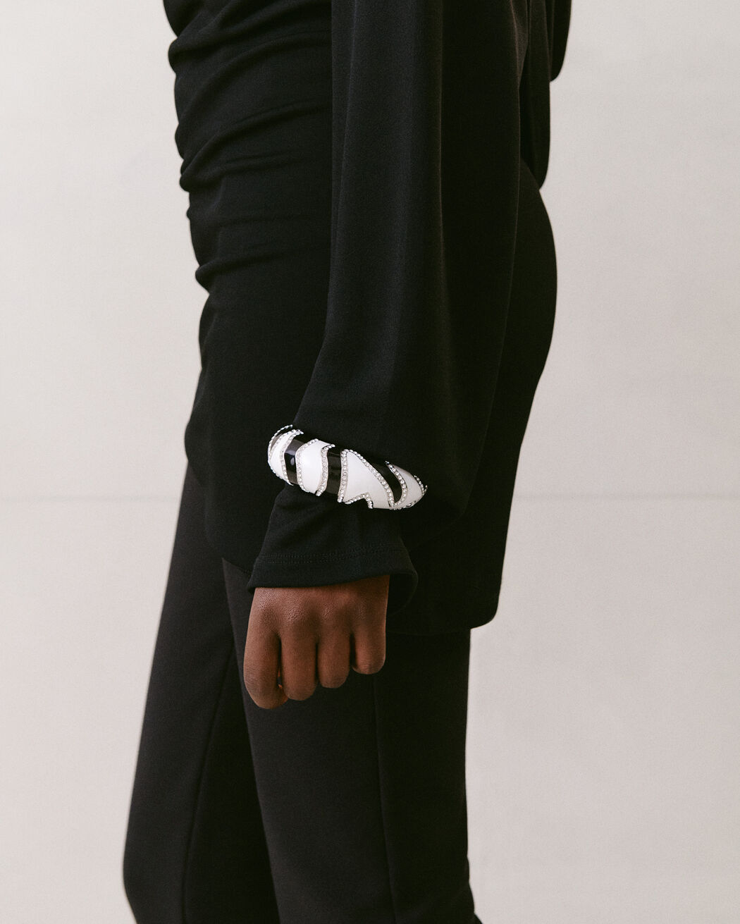 سوار The Zebra jacquemus سوار the zebra