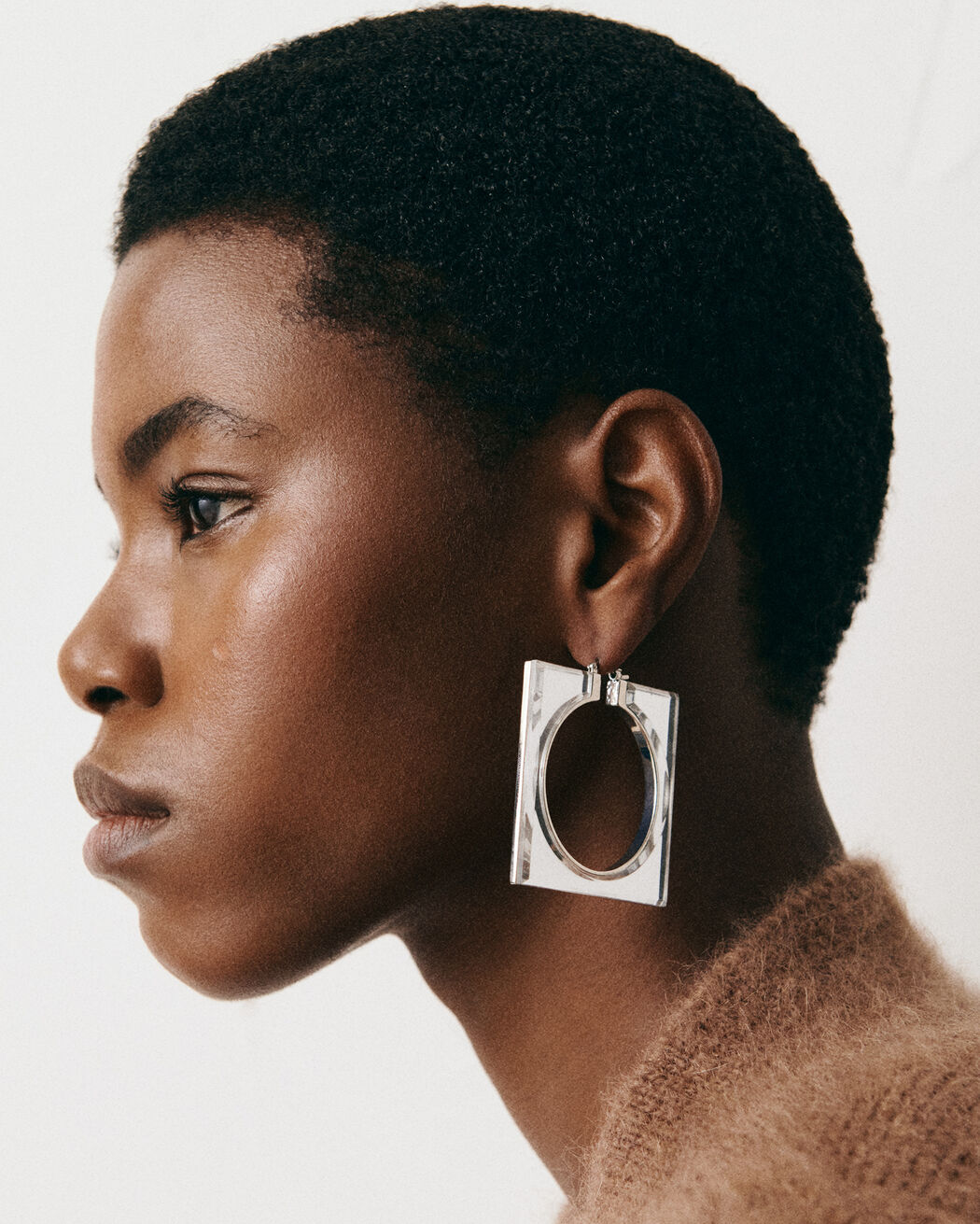 The Rond Carré hoops earrings jacquemus the rond carr hoops earrings