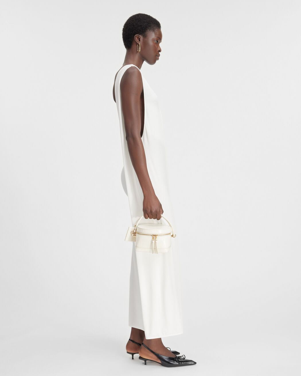The Capa dress jacquemus the capa dress