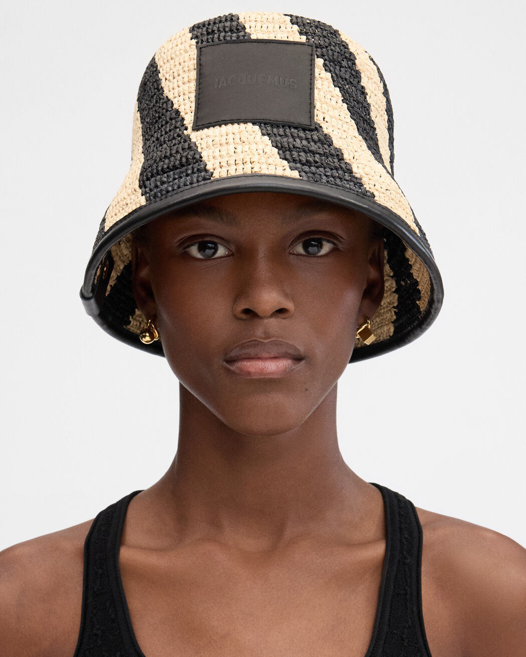 The Soli bucket hat jacquemus the soli bucket hat