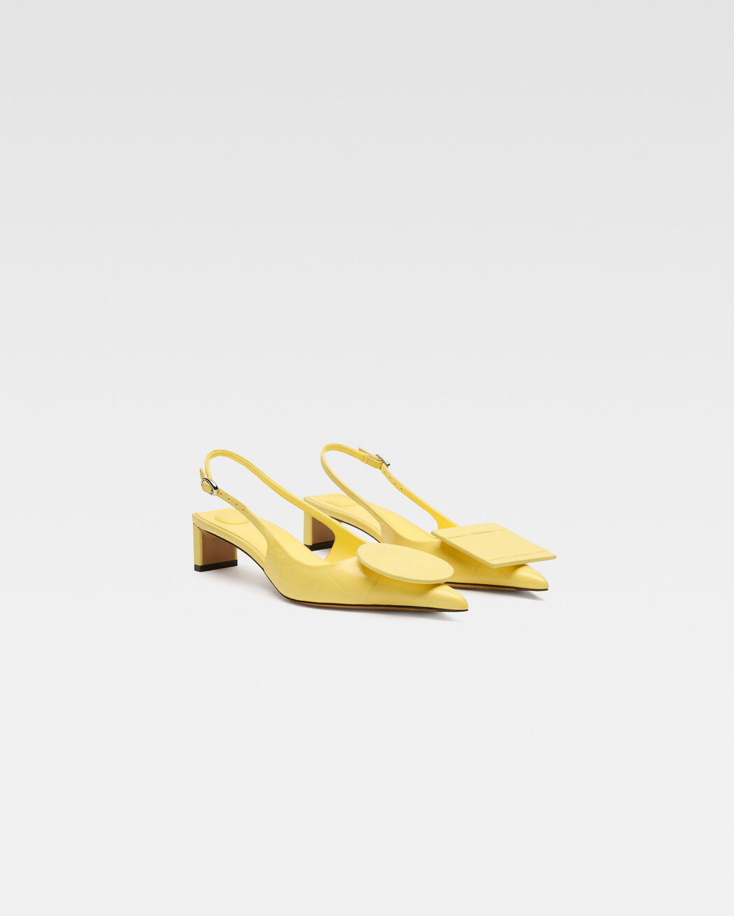 حذاء The low Duelo slingbacks jacquemus حذاء the low duelo slingbacks