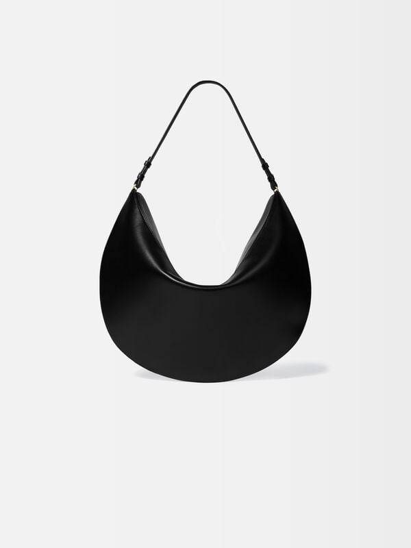 The Ovalo bag jacquemus the ovalo حقيبة