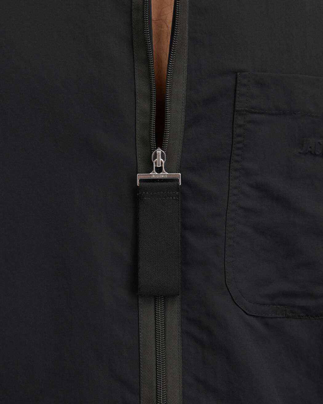 جاكيت Le Blouson Linu jacquemus جاكيت le blouson linu