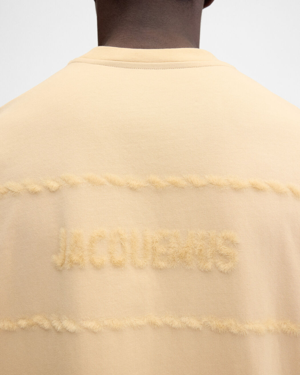 The Torsade t-shirt jacquemus the torsade t shirt