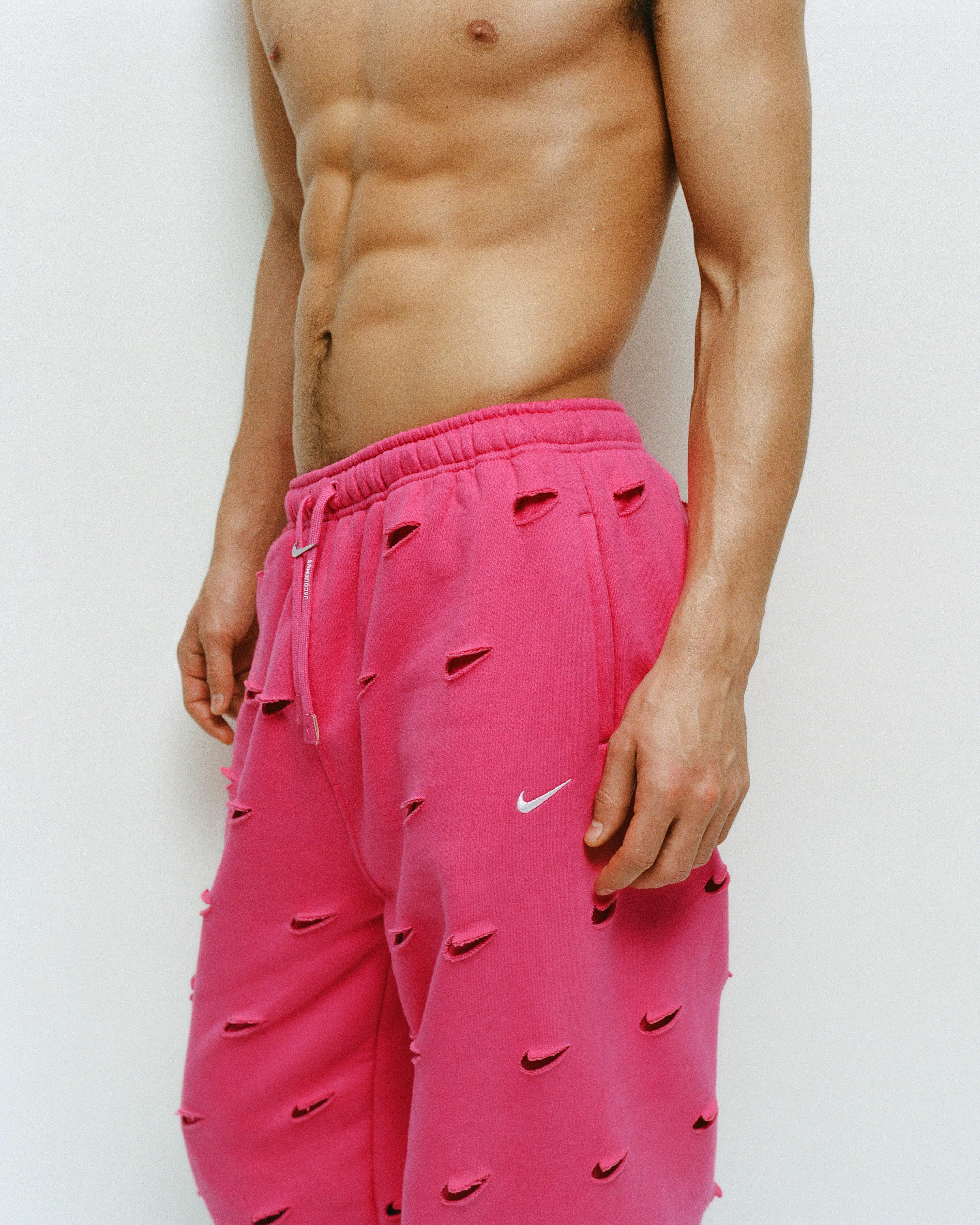 nike pink bottoms