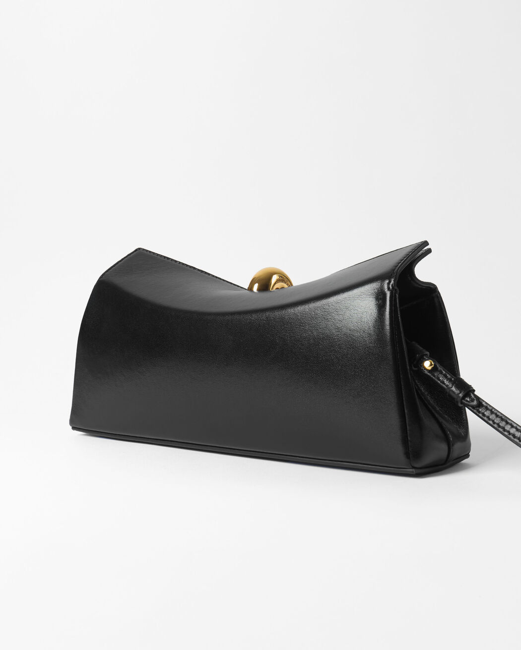 The Valérie clutch jacquemus the val rie clutch