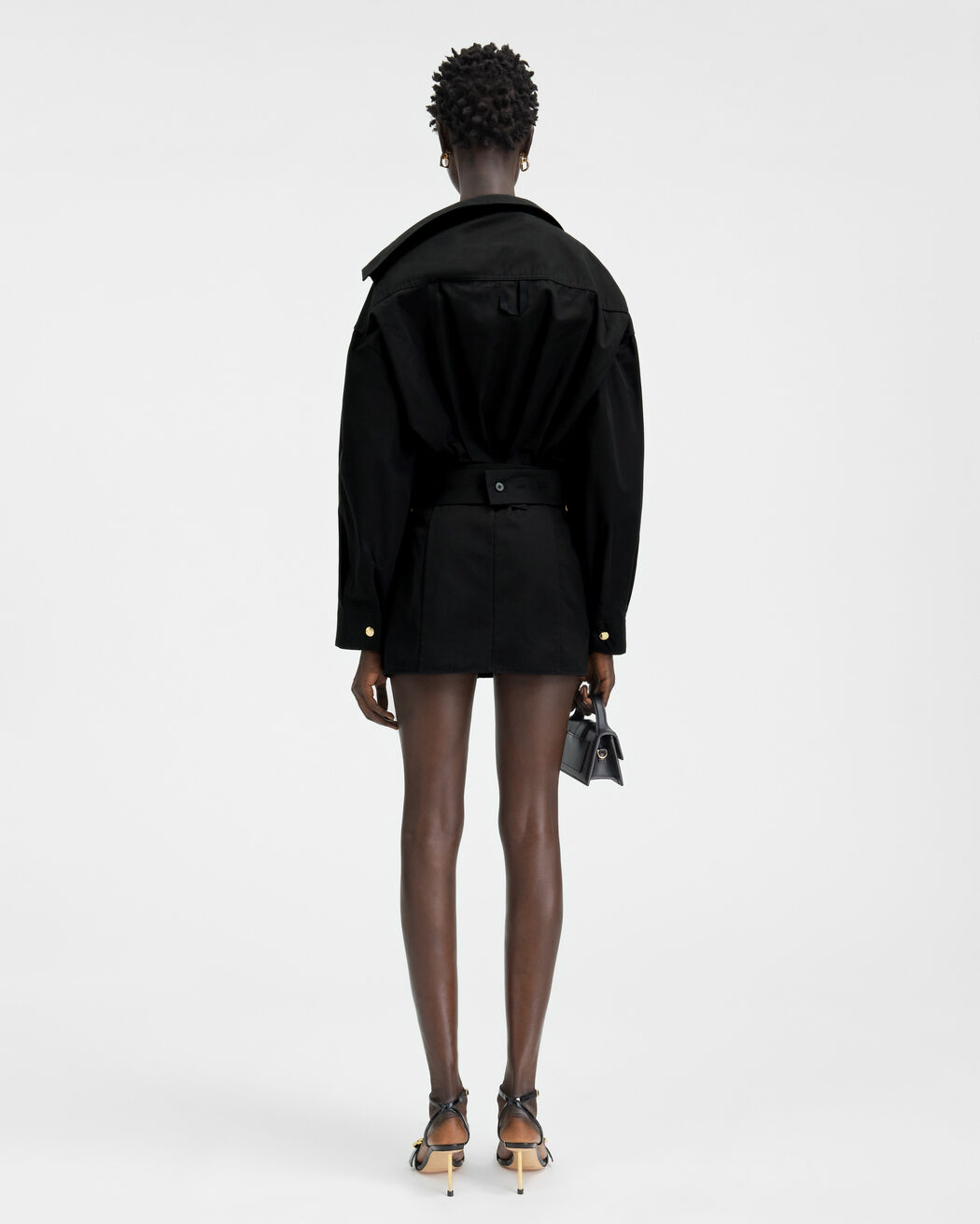 The mini shirt dress jacquemus the mini shirt dress