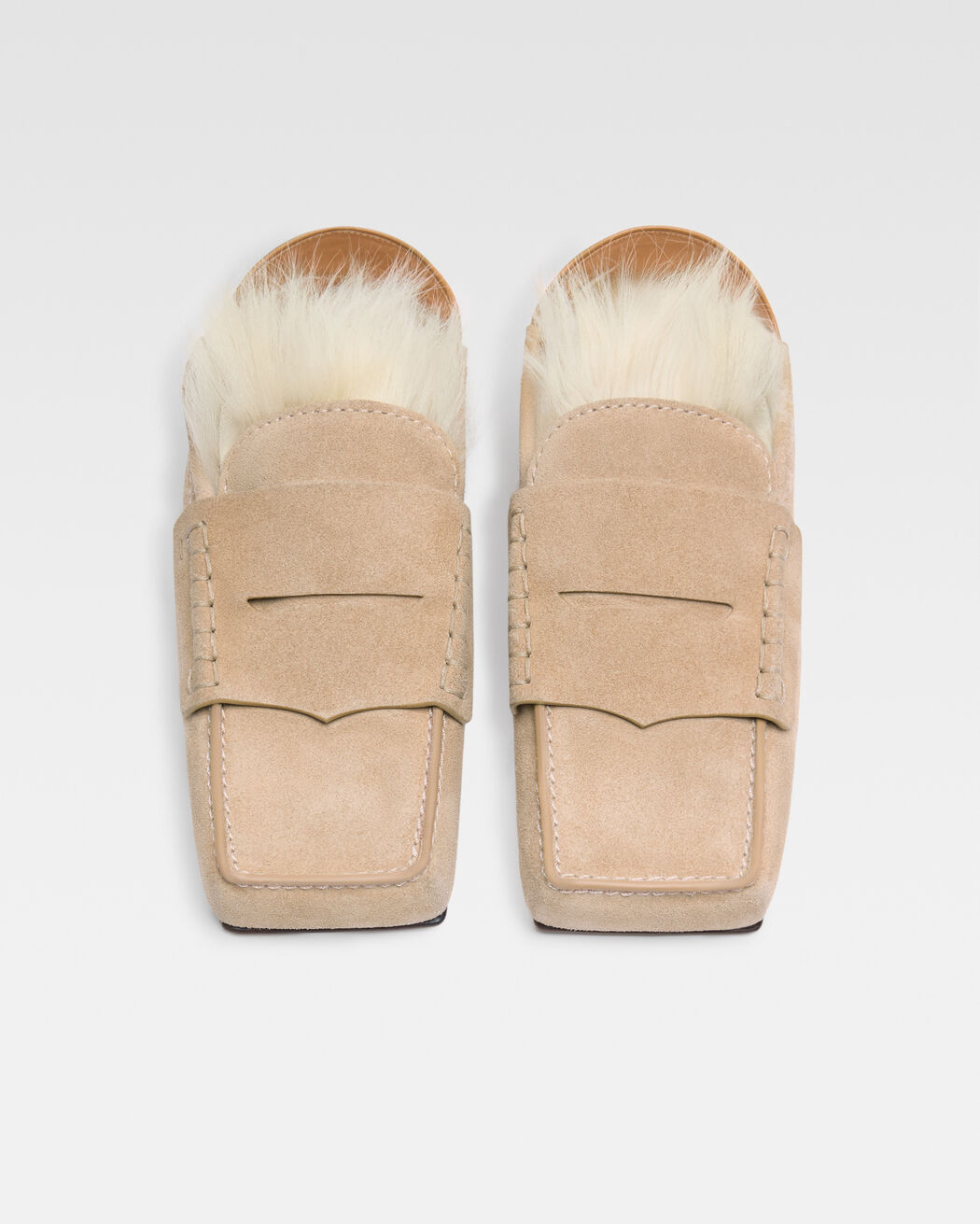 حذاء لوفر The Carré jacquemus حذاء لوفر the carr