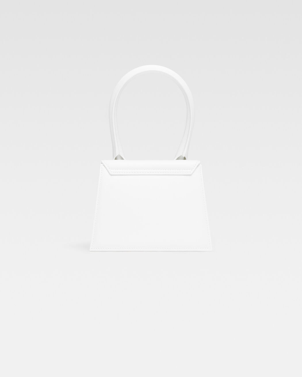 حقيبة The medium Chiquito jacquemus حقيبة the medium chiquito