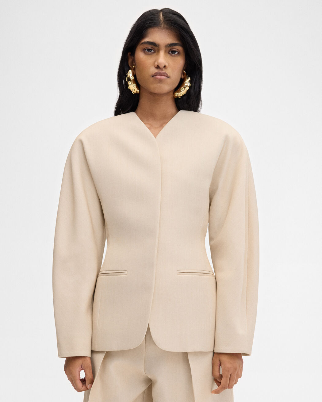 The Ovalo jacket jacquemus the ovalo jacket