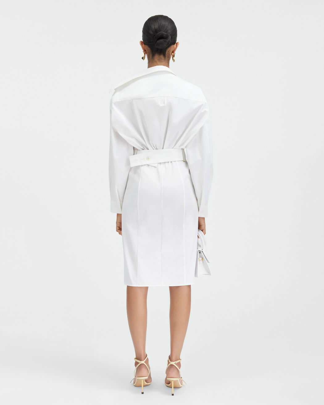 فستان La Robe Chemise jacquemus فستان la robe chemise