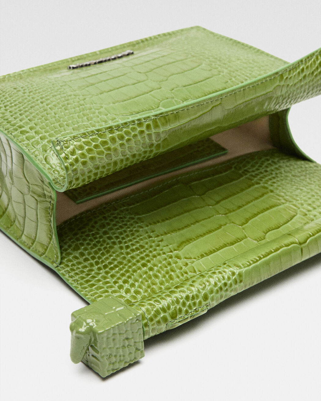 The small Rond Carré clutch jacquemus the small rond carr clutch