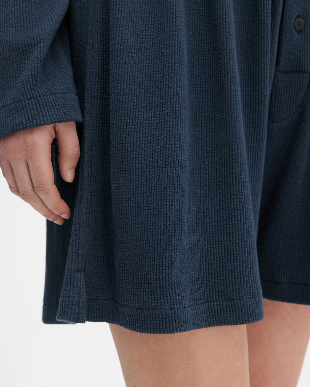 The Melao set طقم من بلوزة وشورت jacquemus the melao set طقم من بلوزة وشورت