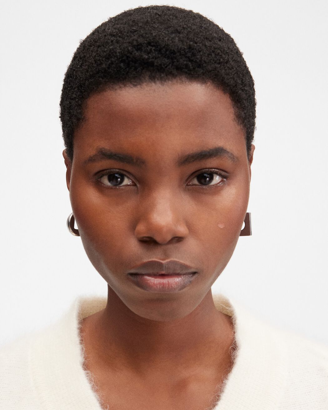 The Rond Carré earrings jacquemus the rond carr earrings