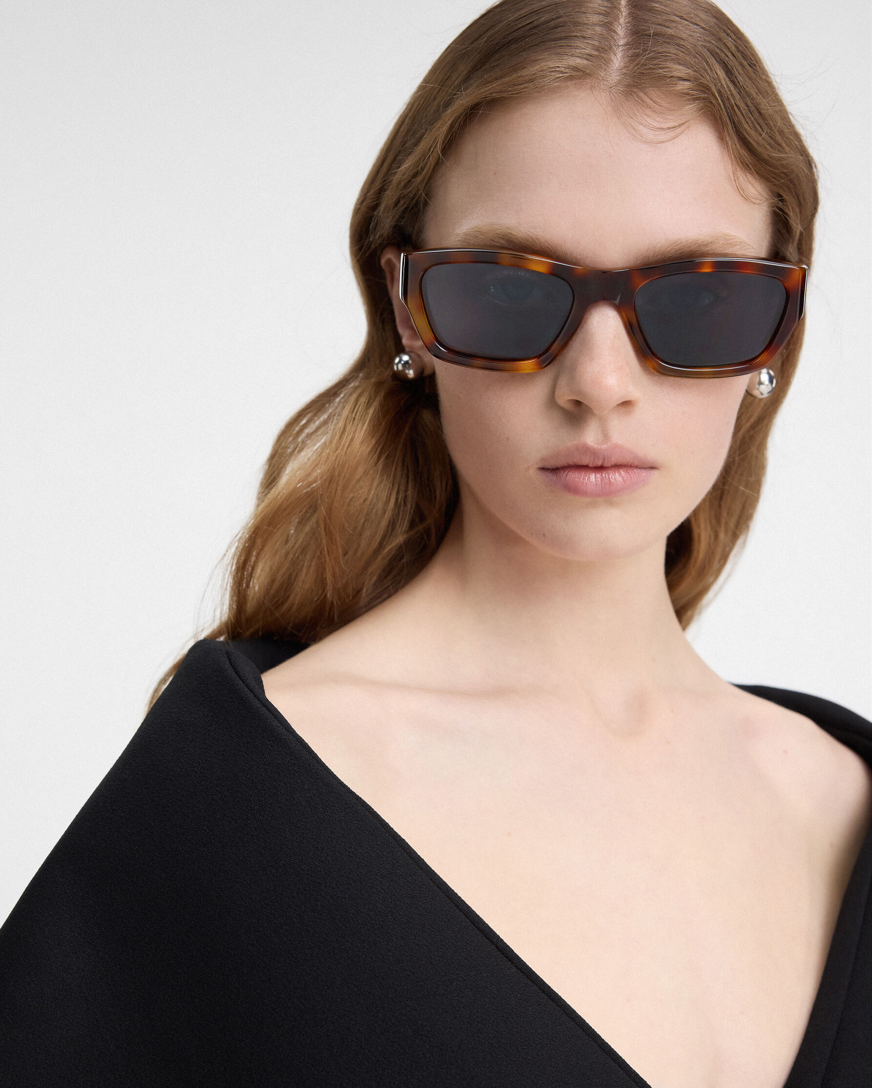 The Meridiano sunglasses, Beige/Naturals | JACQUEMUS KSA display picture 3