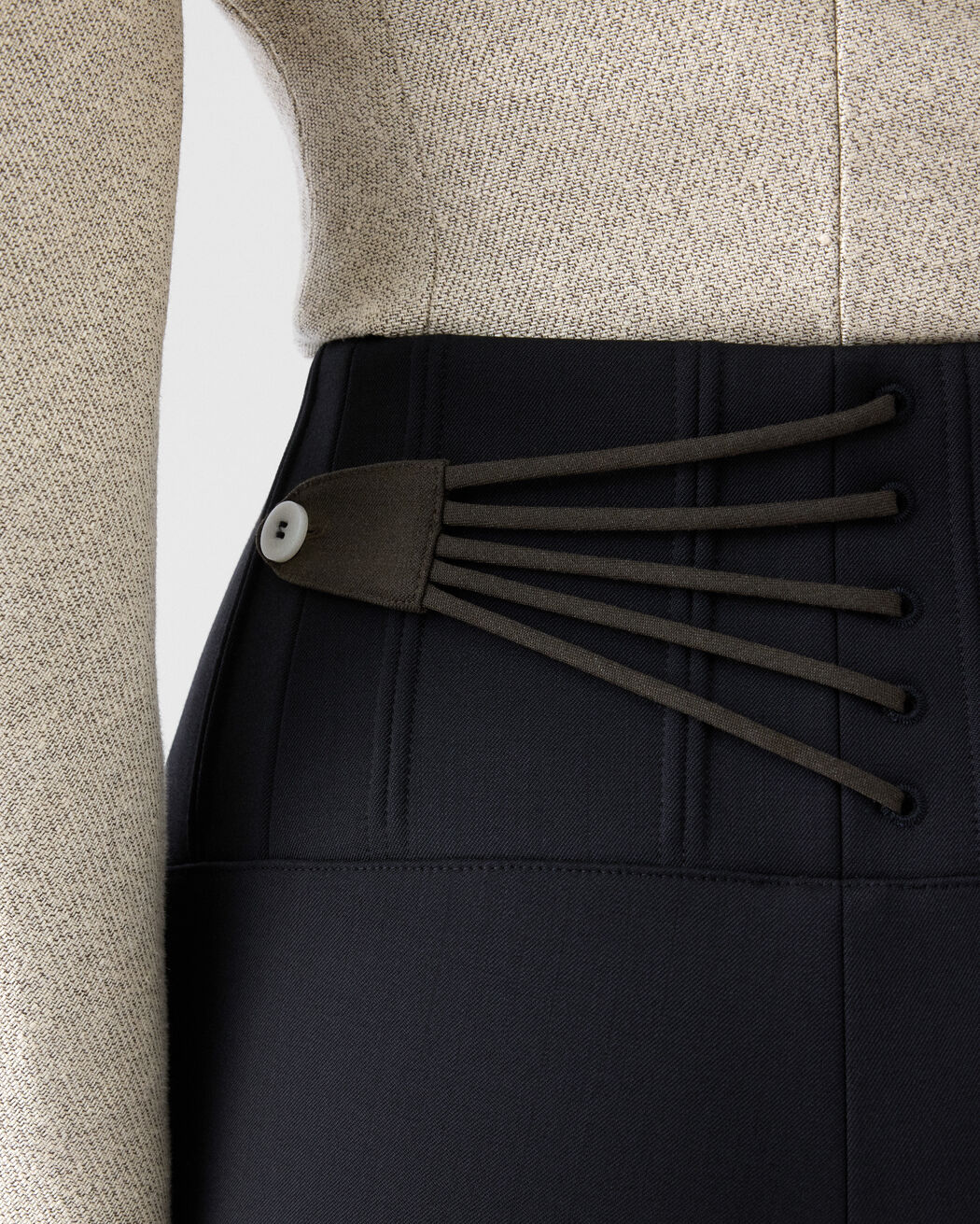 بنطال The Arlésien jacquemus بنطال the arl sien