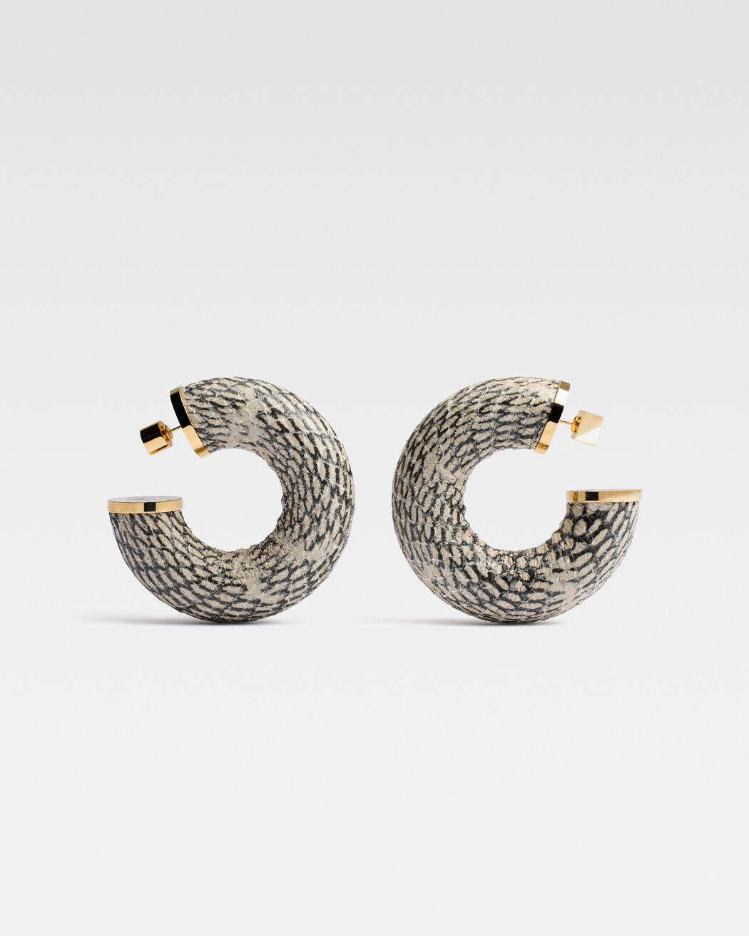 The Mojave hoops earrings jacquemus the mojave hoops earrings
