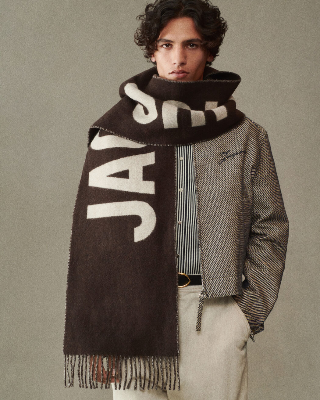 The Jacquemus scarf the jacquemus scarf