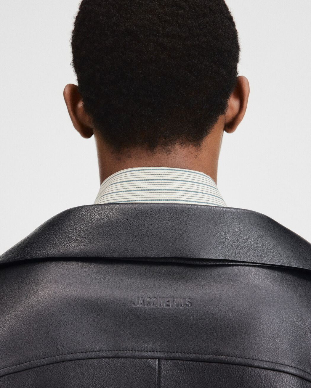 جاكيت Le Blouson Pilota Cuir jacquemus جاكيت le blouson pilota cuir