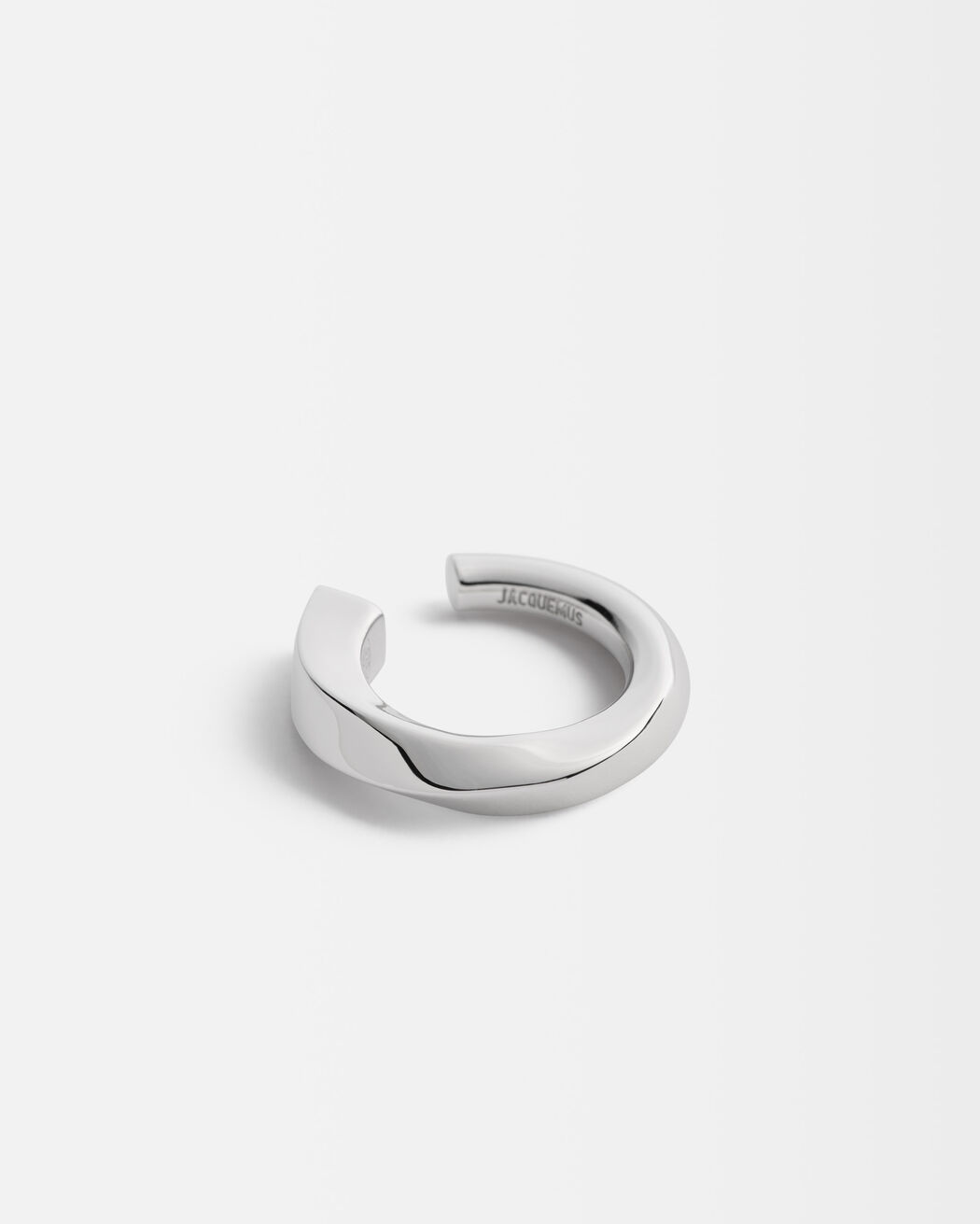 The Tourni ring jacquemus the tourni ring
