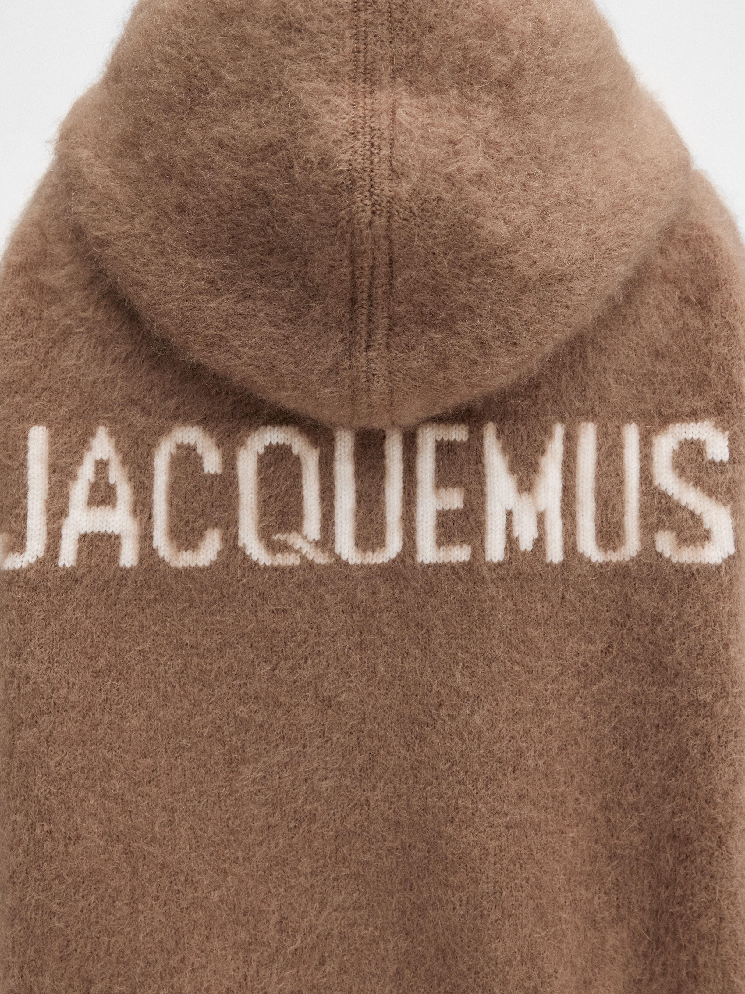 The Nuvola zipped cardigan, Beige/Naturals | JACQUEMUS KSA