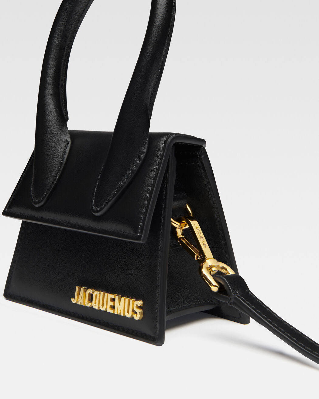 حقيبة Le Chiquito jacquemus حقيبة le chiquito