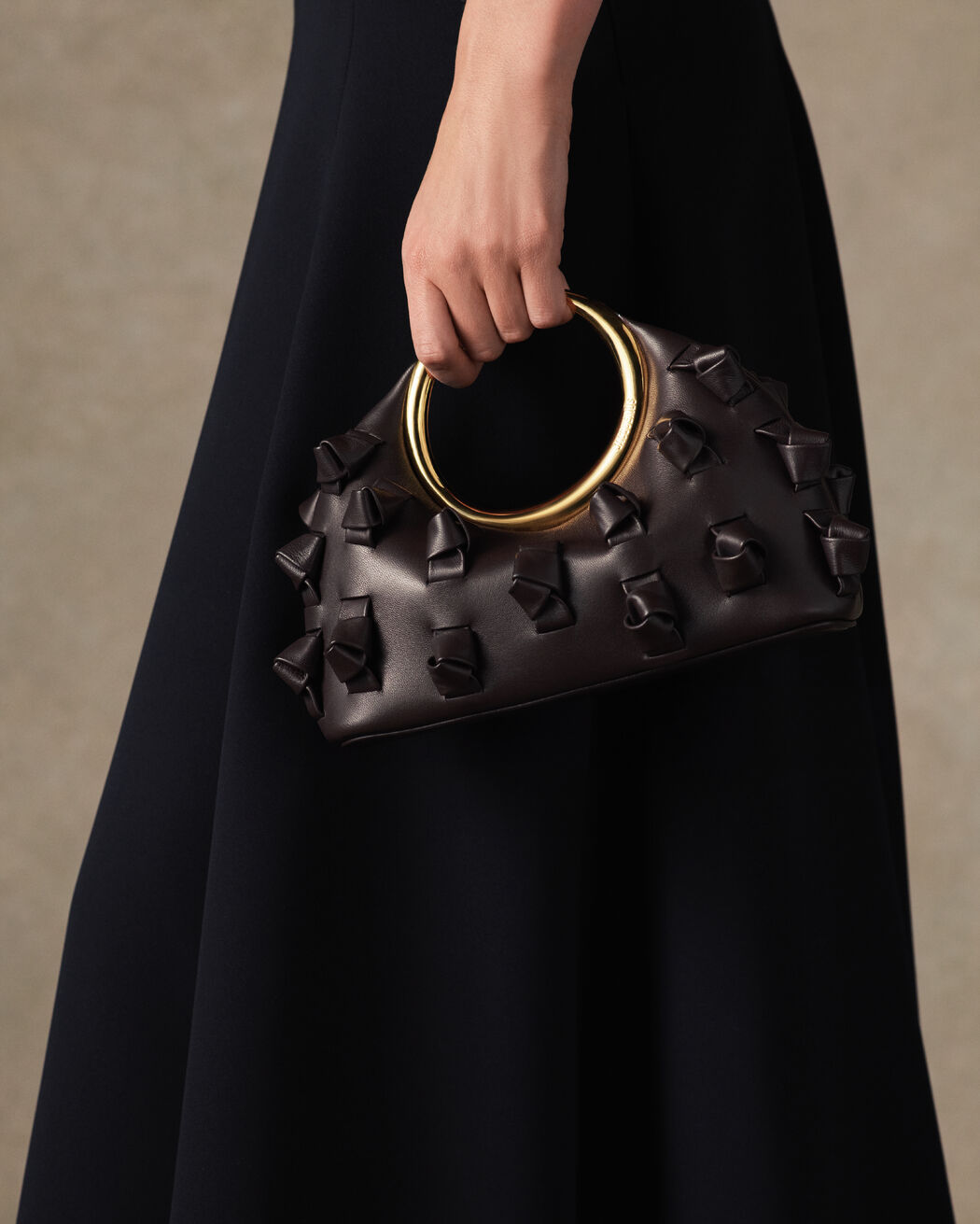 The small Calino with knots jacquemus the small calino with knots