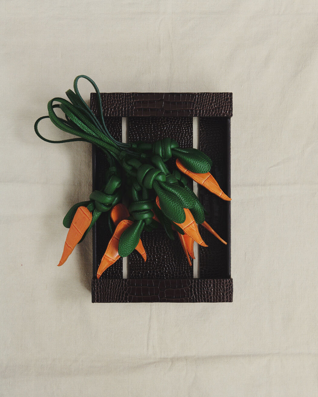 حلية الجزر jacquemus حلية الجزر