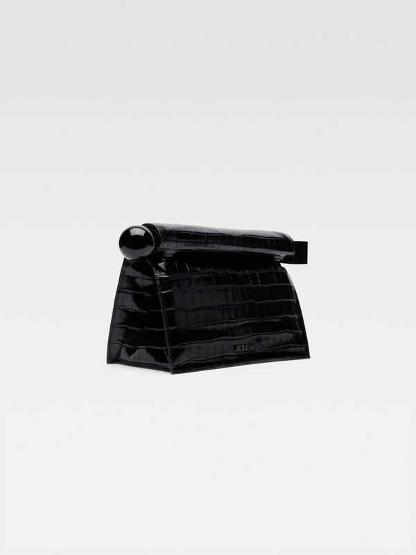 The Rond Carré clutch jacquemus حقيبة the rond carr