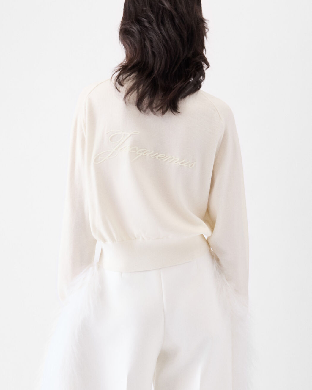 The embroidered sweater jacquemus the embroidered sweater