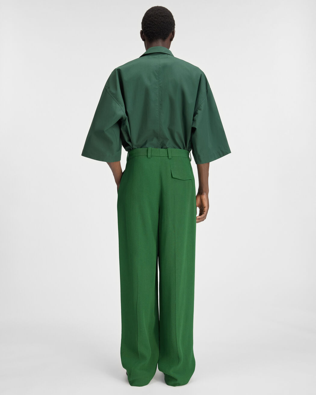 بنطال Le Pantalon Titolo jacquemus بنطال le pantalon titolo