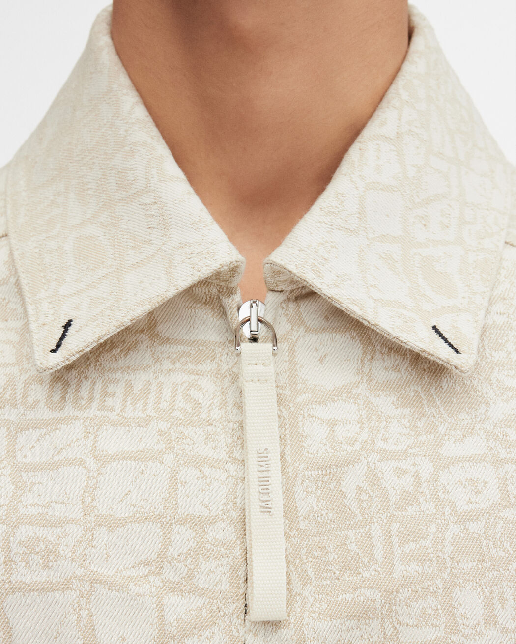 The Canevas de-Nîmes denim jacket jacquemus the canevas de n mes denim jacket