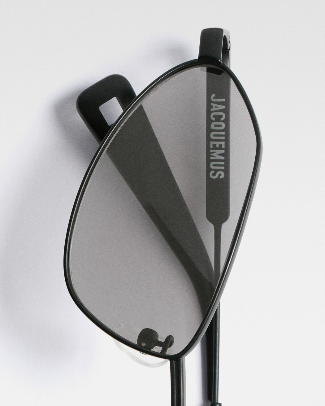 The Bambino metal   نظارة شمسية jacquemus the bambino metal   نظارة شمسية