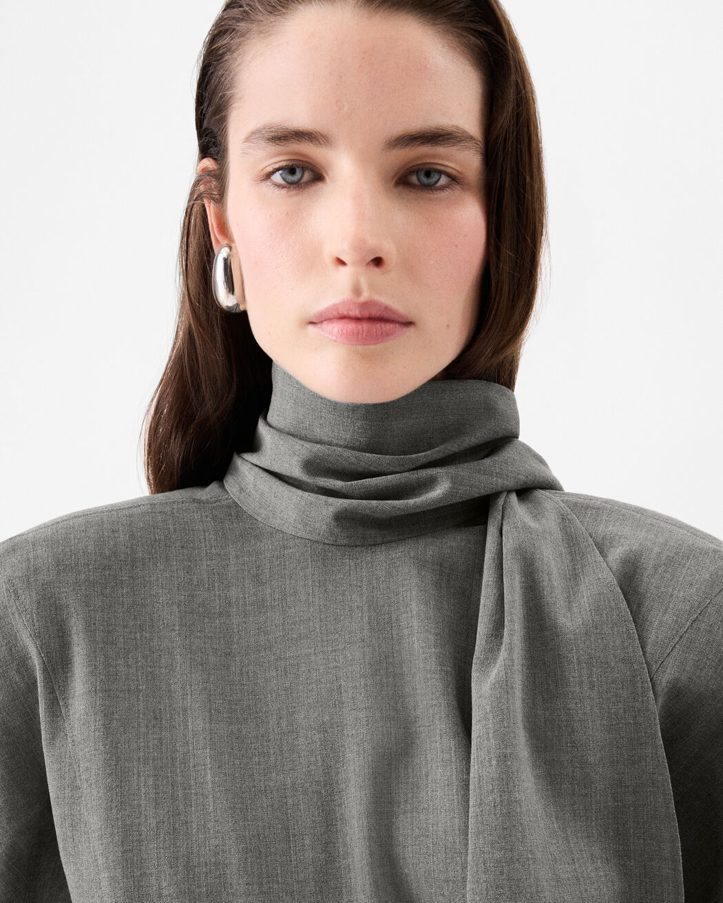 The Chale blouse jacquemus the chale blouse