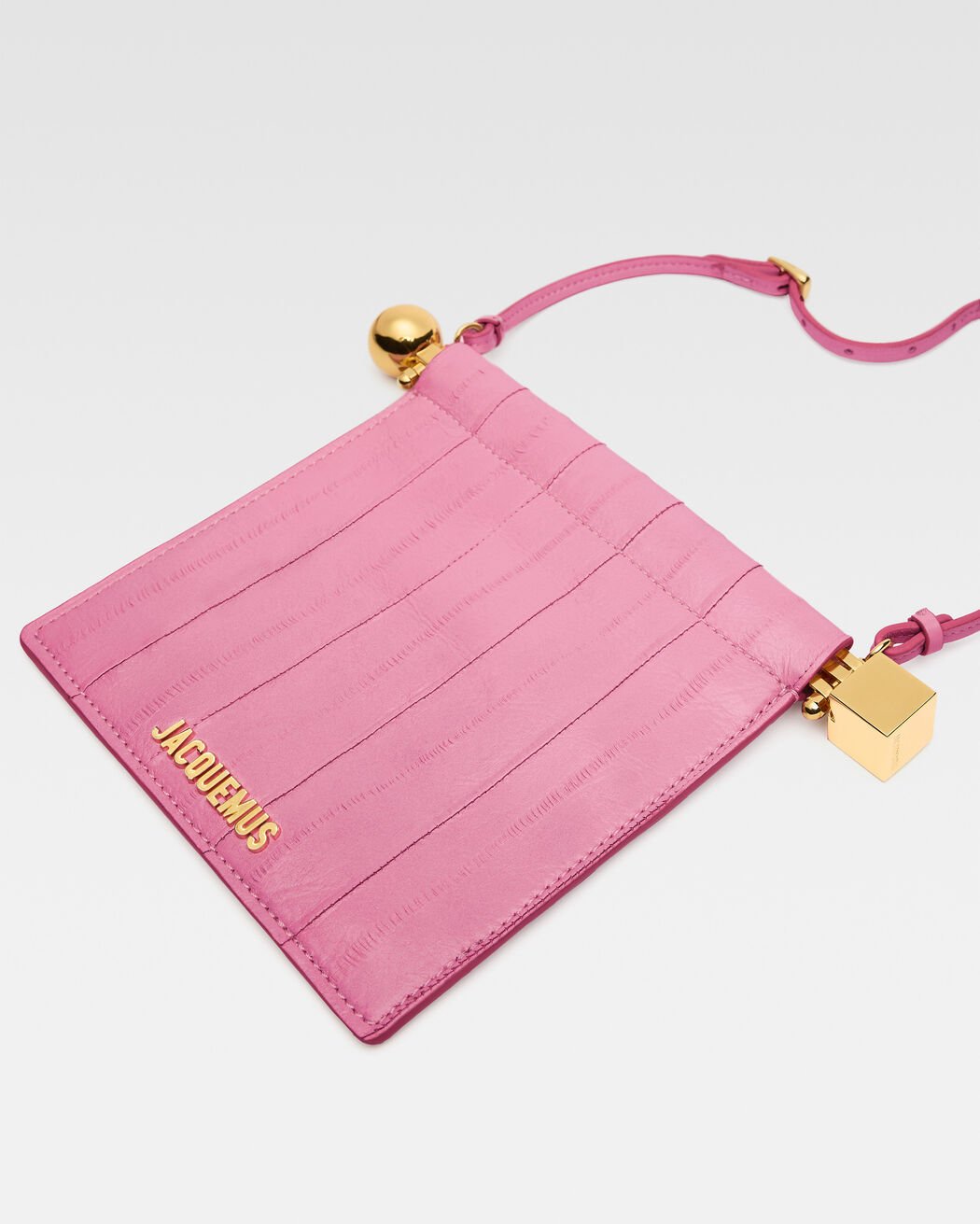 حقيبة Le Porte Rond Carré jacquemus حقيبة le porte rond carr