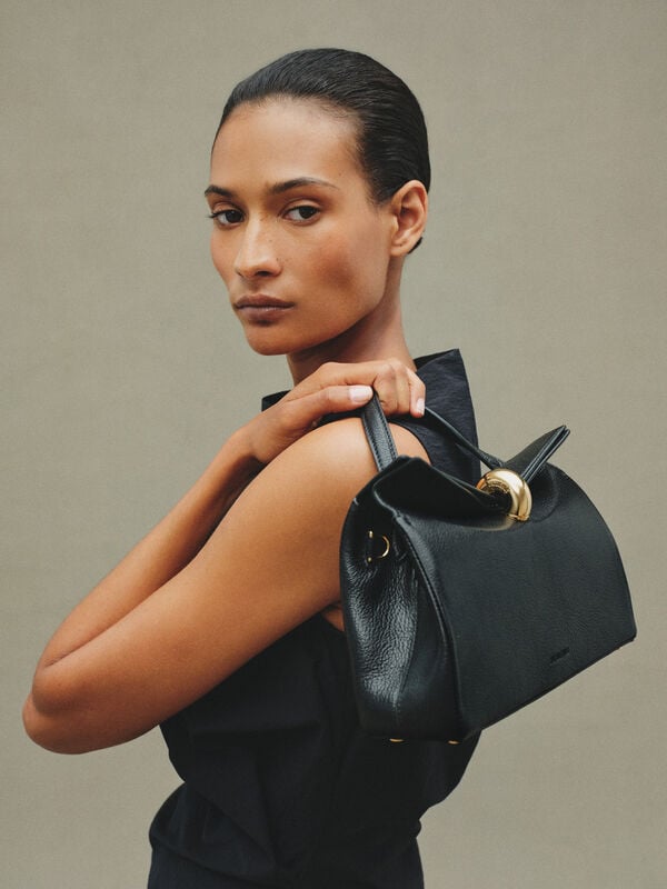 The small Valérie حقيبة jacquemus the small val rie حقيبة