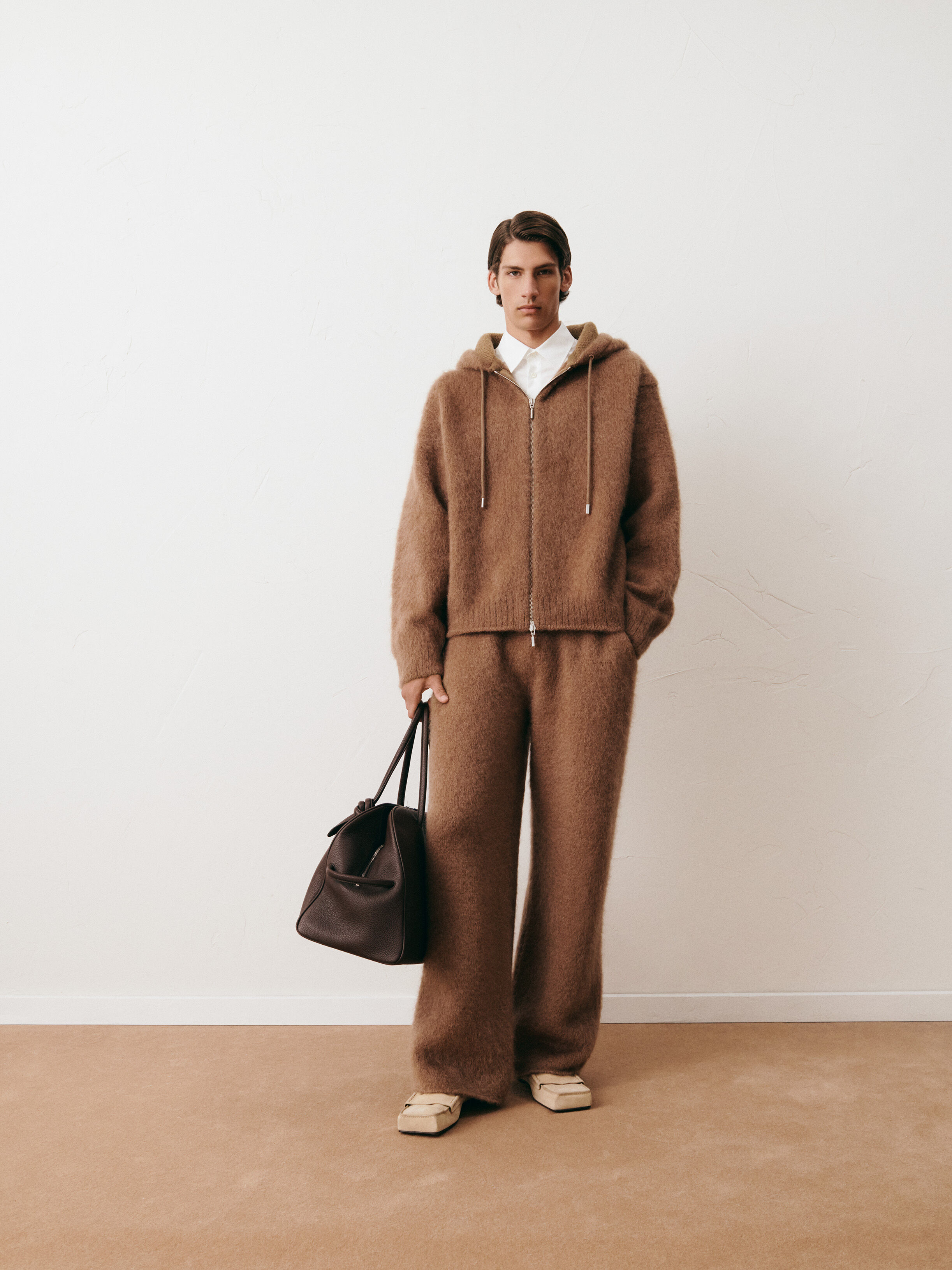 The Nuvola zipped cardigan, Beige/Naturals | JACQUEMUS KSA