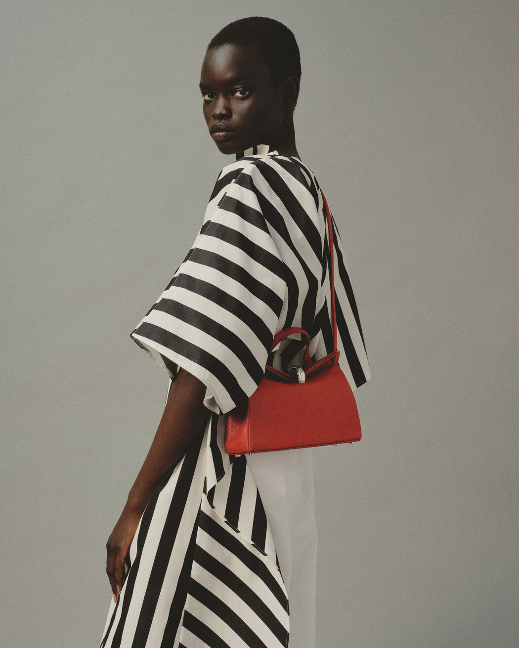 The small Valérie حقيبة jacquemus the small val rie حقيبة