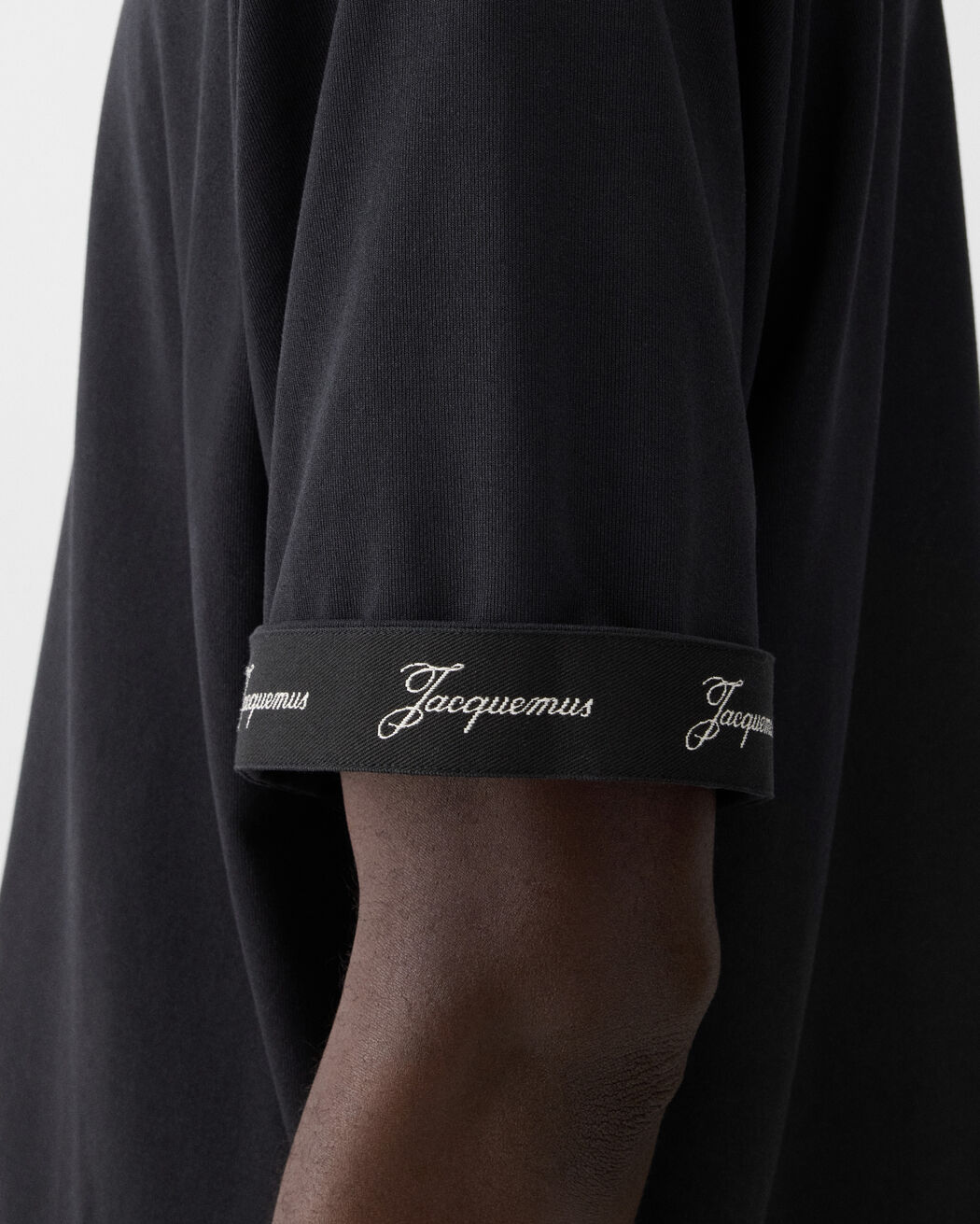 The Rond Carré short-sleeve t-shirt jacquemus the rond carr short sleeve t shirt