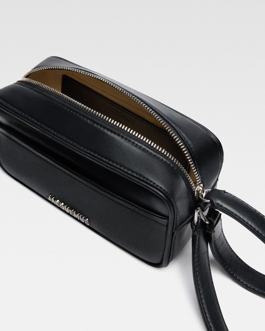 The Baneto jacquemus the baneto