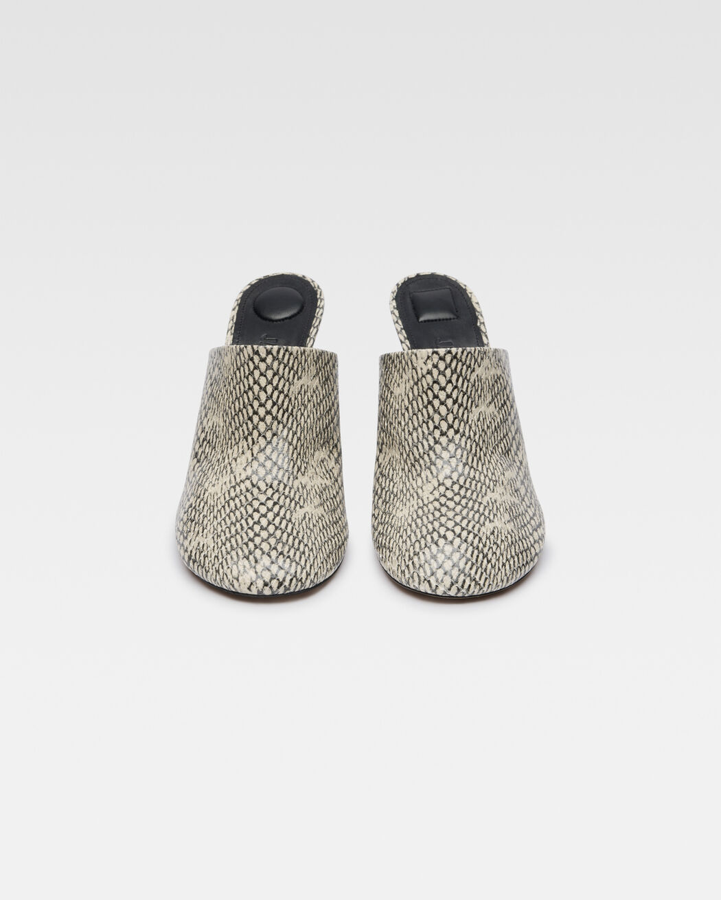 The Bisou حذاء jacquemus the bisou حذاء