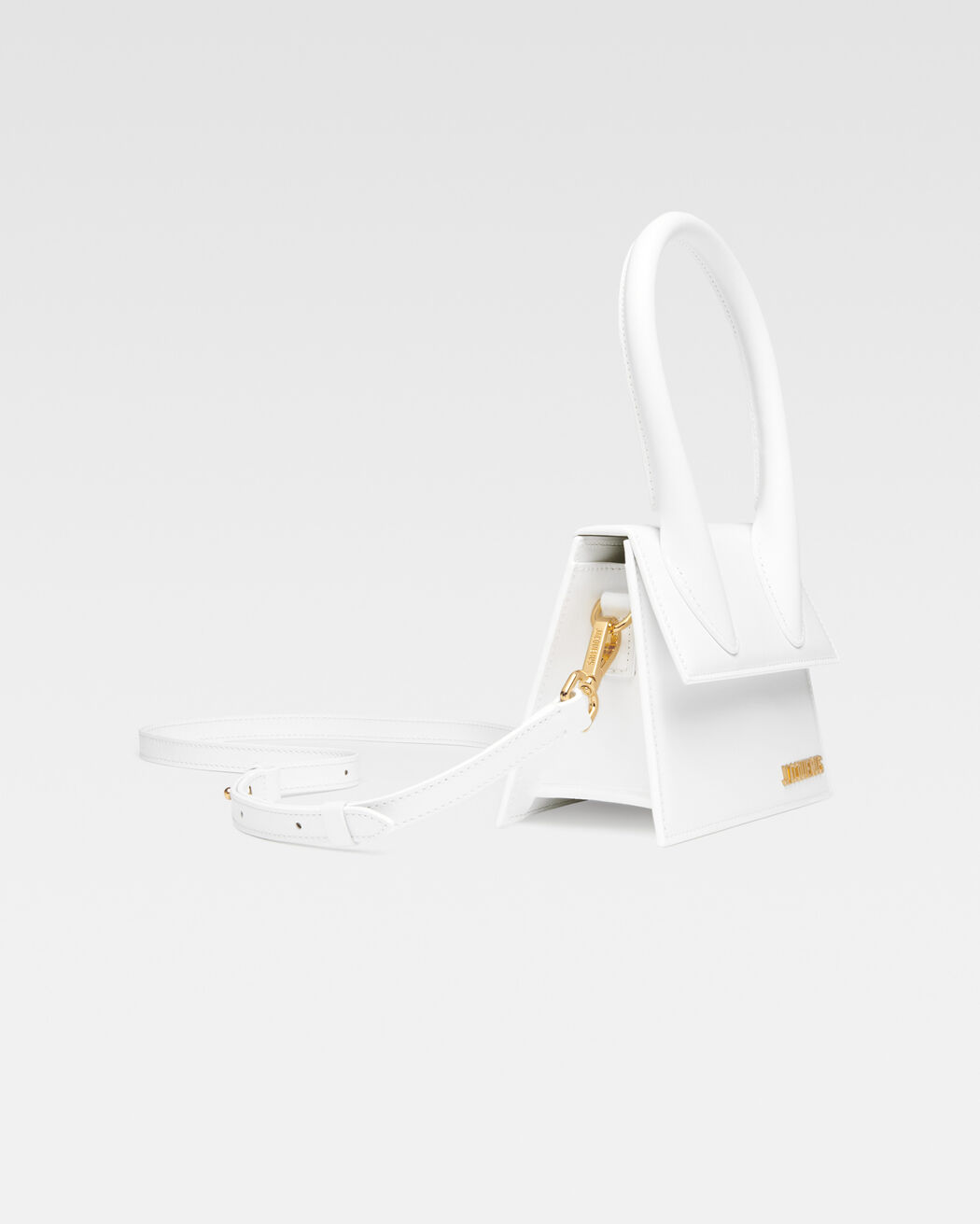 حقيبة The medium Chiquito jacquemus حقيبة the medium chiquito