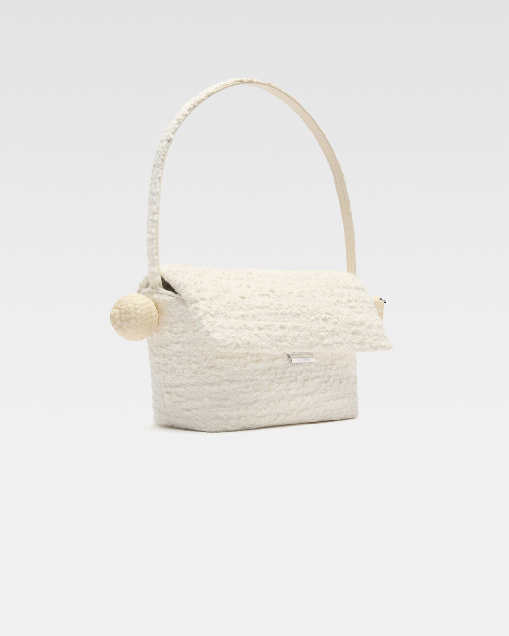 The Rond Carré jacquemus the rond carr