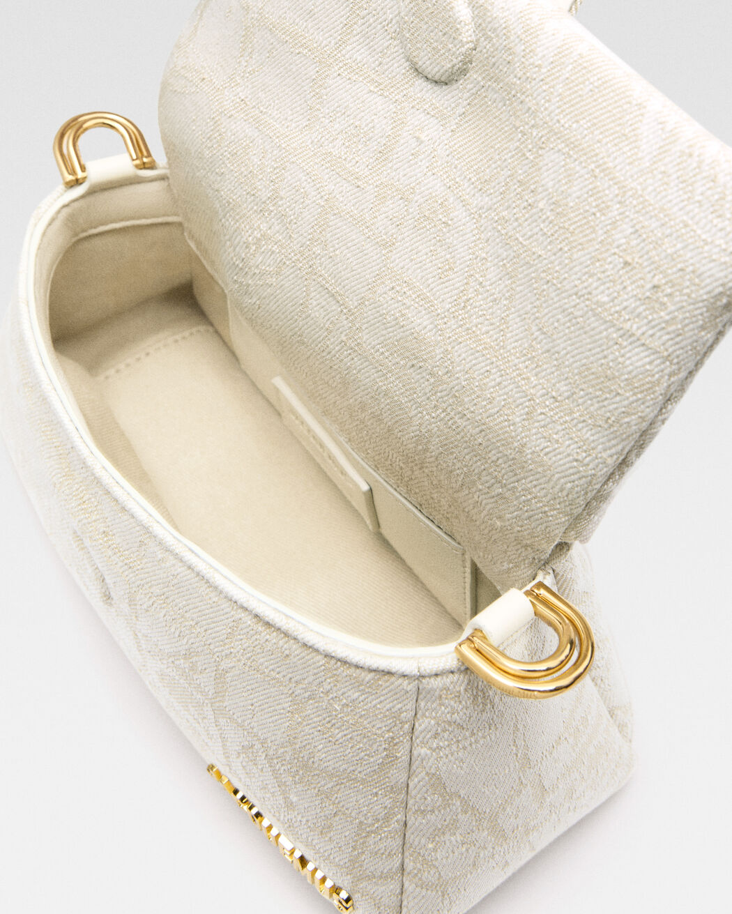 حقيبة The small Bambimou jacquemus حقيبة the small bambimou