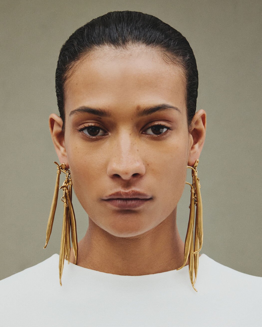 The Haricots earrings jacquemus the haricots earrings