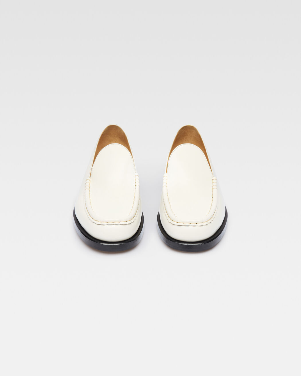The loafers حذاء jacquemus the loafers حذاء