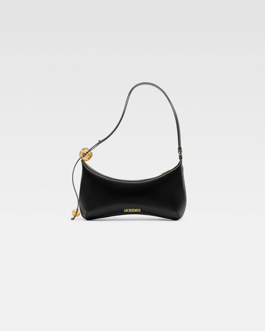 The large Bisou Perle حقيبة jacquemus the large bisou perle حقيبة