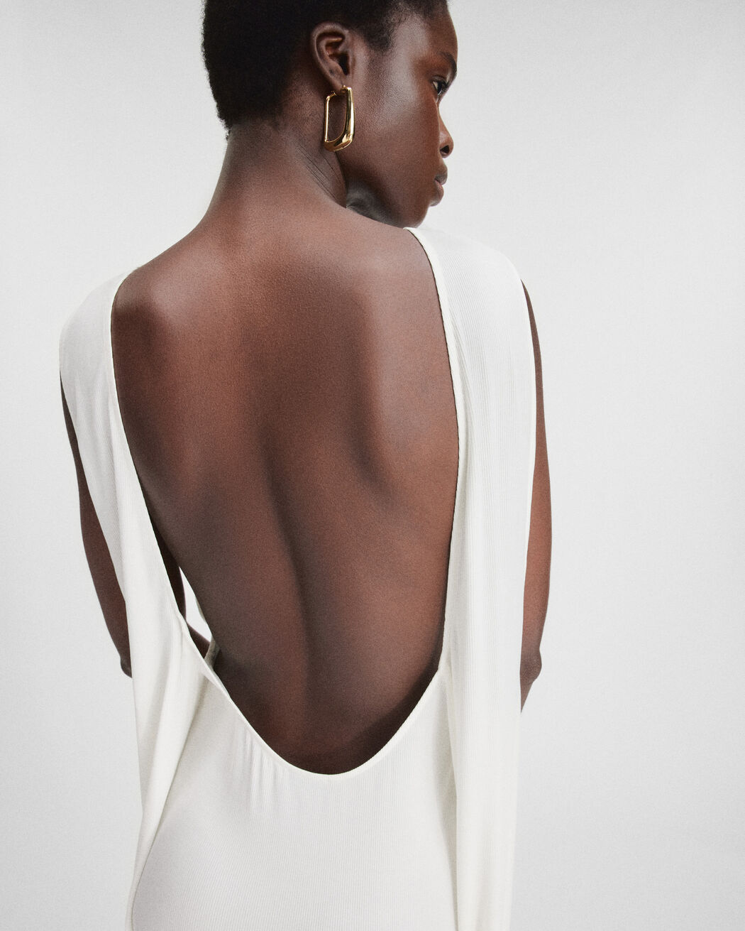 The Capa dress jacquemus the capa dress