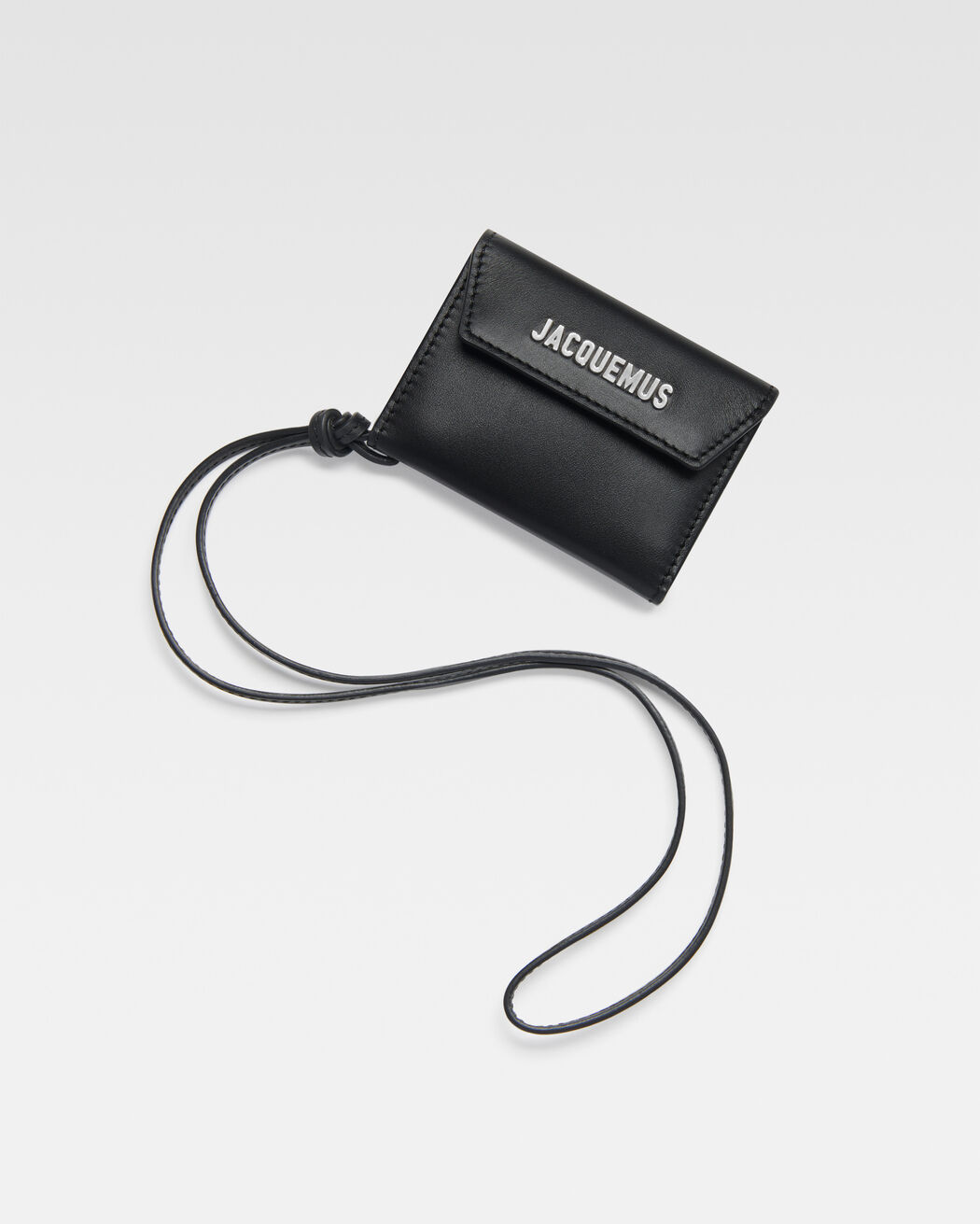 The Jacquemus wallet the jacquemus wallet