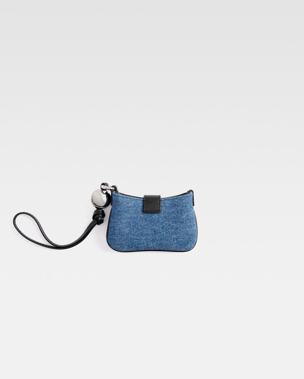 The Bisou cardholder jacquemus the bisou cardholder